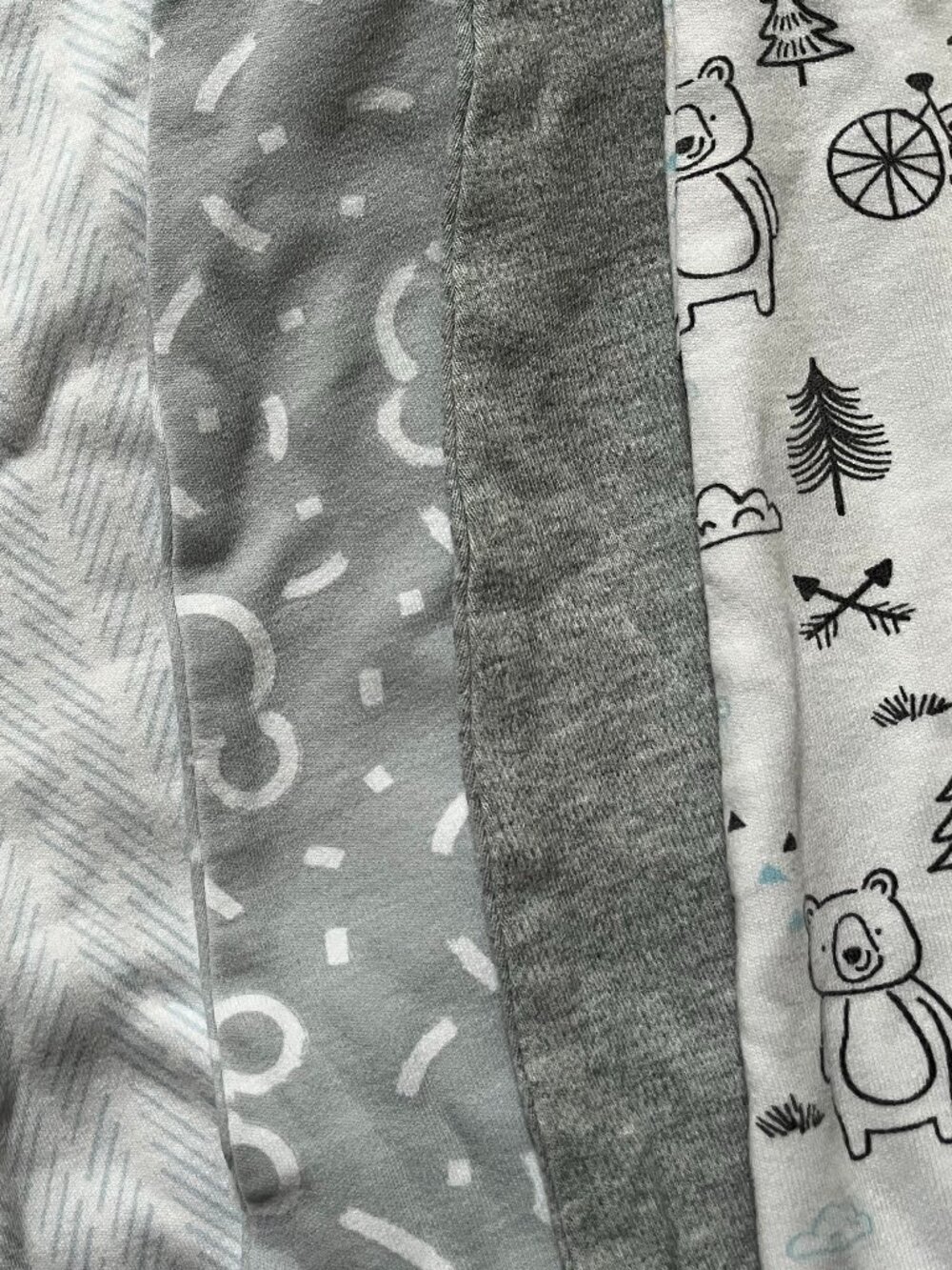12-18 months Halo Sleep Sacks, Lot of 8, Large, Neutral Prints - Picture 4 of 11